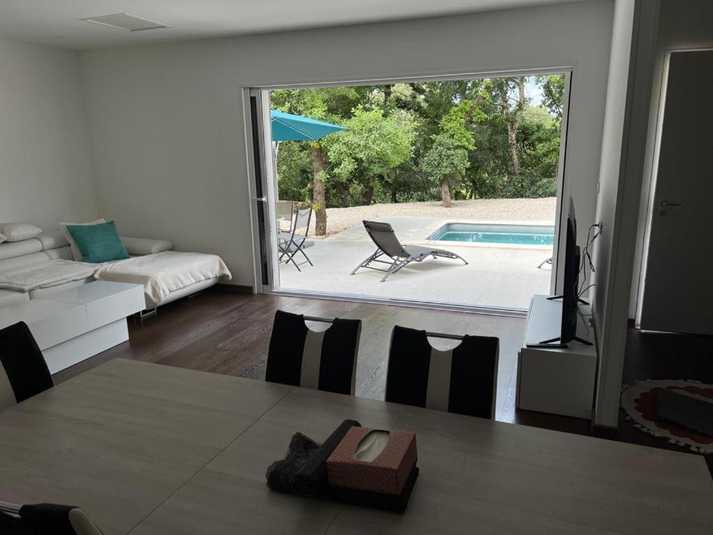 Brand New Villa With Fully Intergrated Air Conditioning & Private Pool, Overlooking Forest Sardan Exteriér fotografie